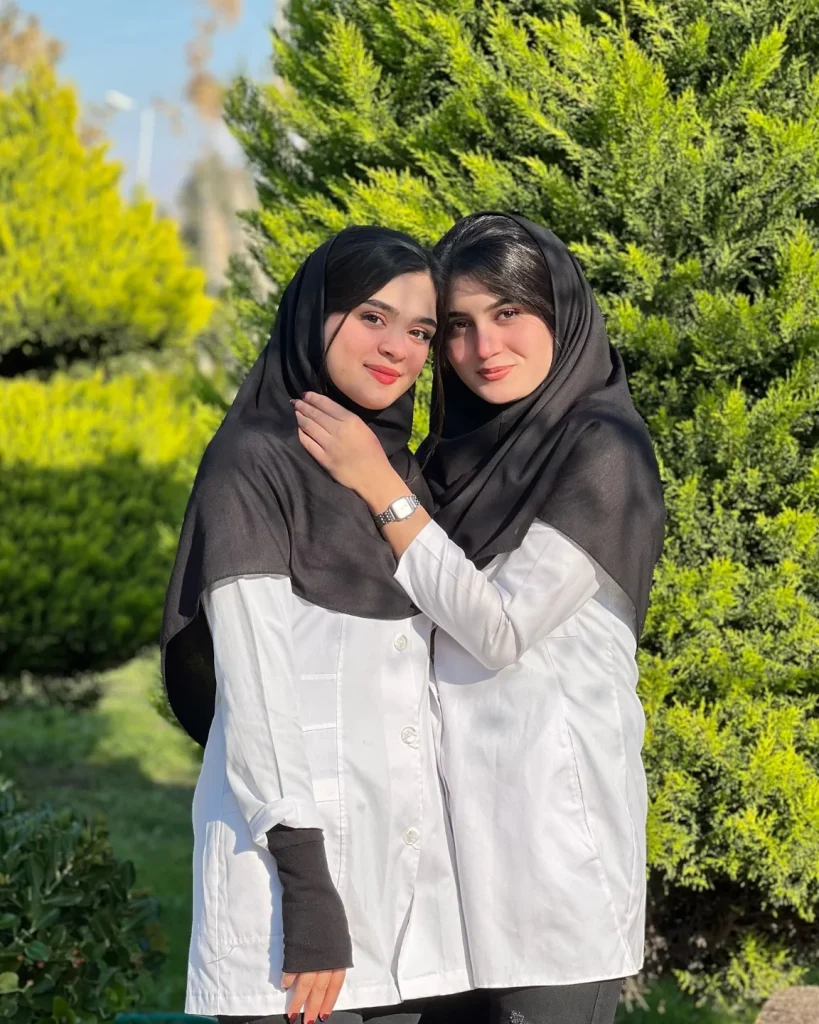 دو دانشجوی پزشکی دانشگاه پردیس | عکس دختر خوشگل دانشجو پزشکی